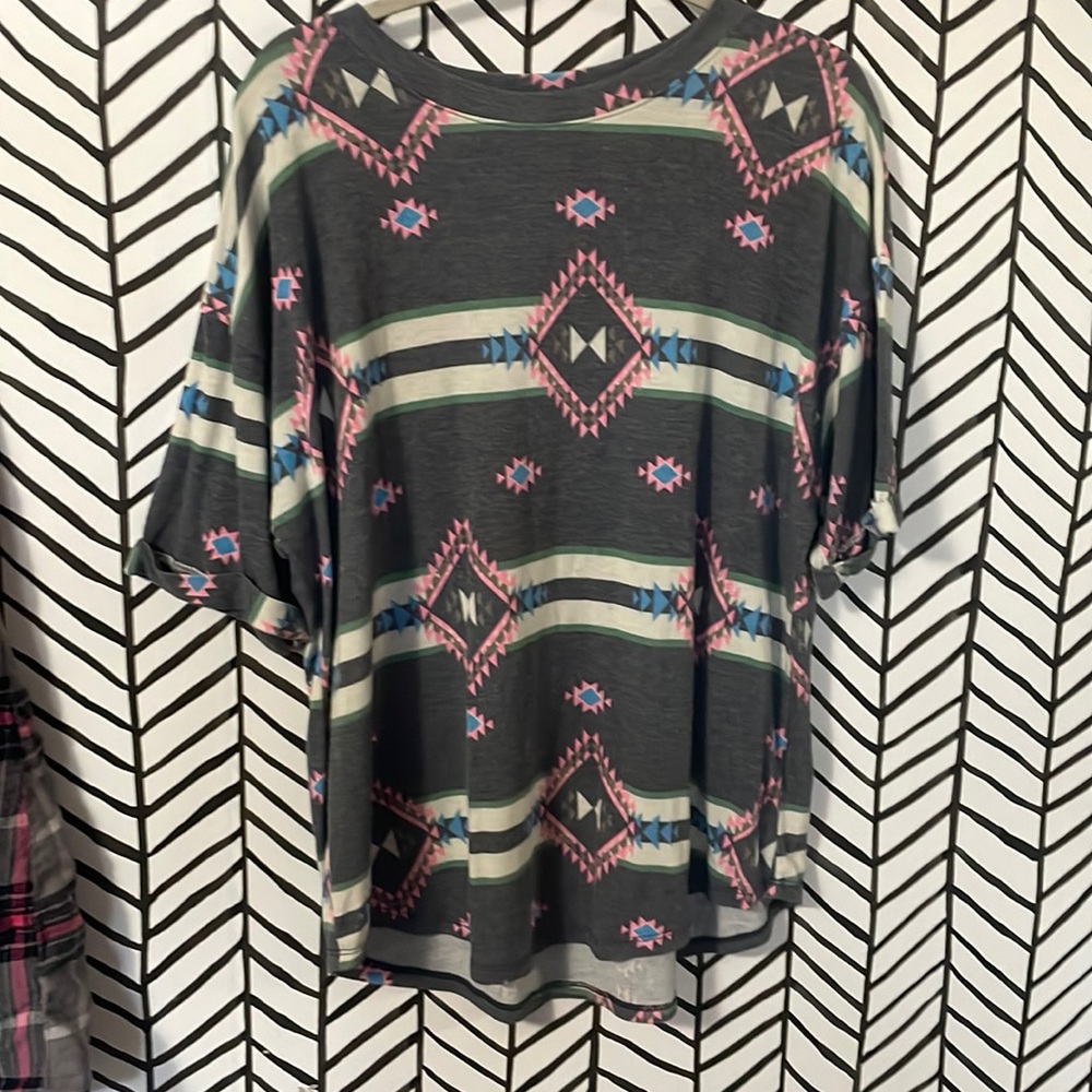 Aztec Tee XL